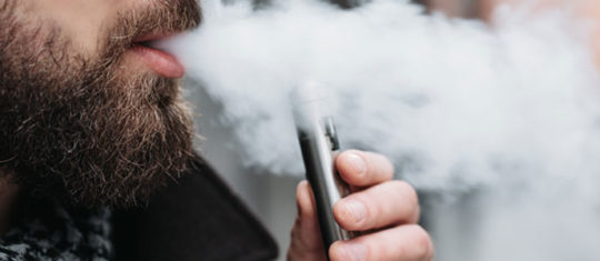 Choisir une cigarette électronique pour arrêter de fumer